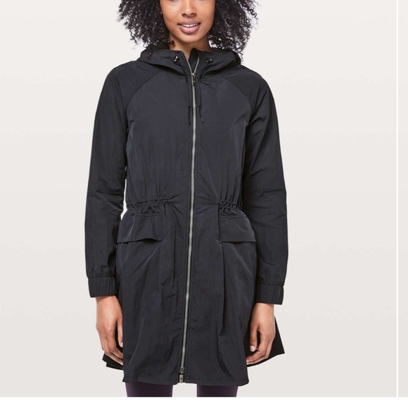 Lululemon Pack & Glyde Jacket
Black 8 - Picture 1 of 11